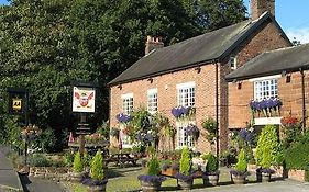 The Alvanley Arms - Inn